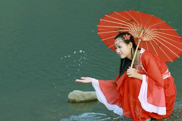 梦中的夜莺私语原始版